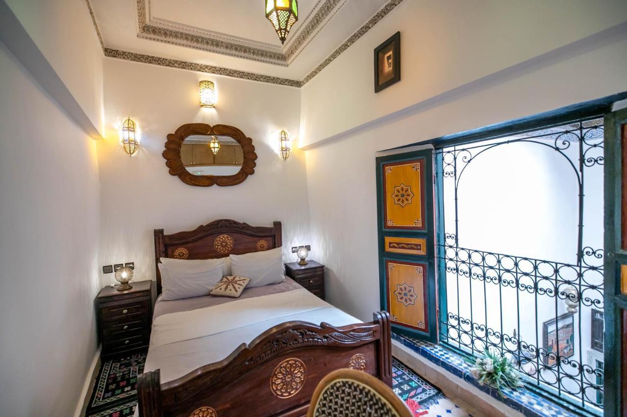 Riad Fes Allouch Экстерьер фото