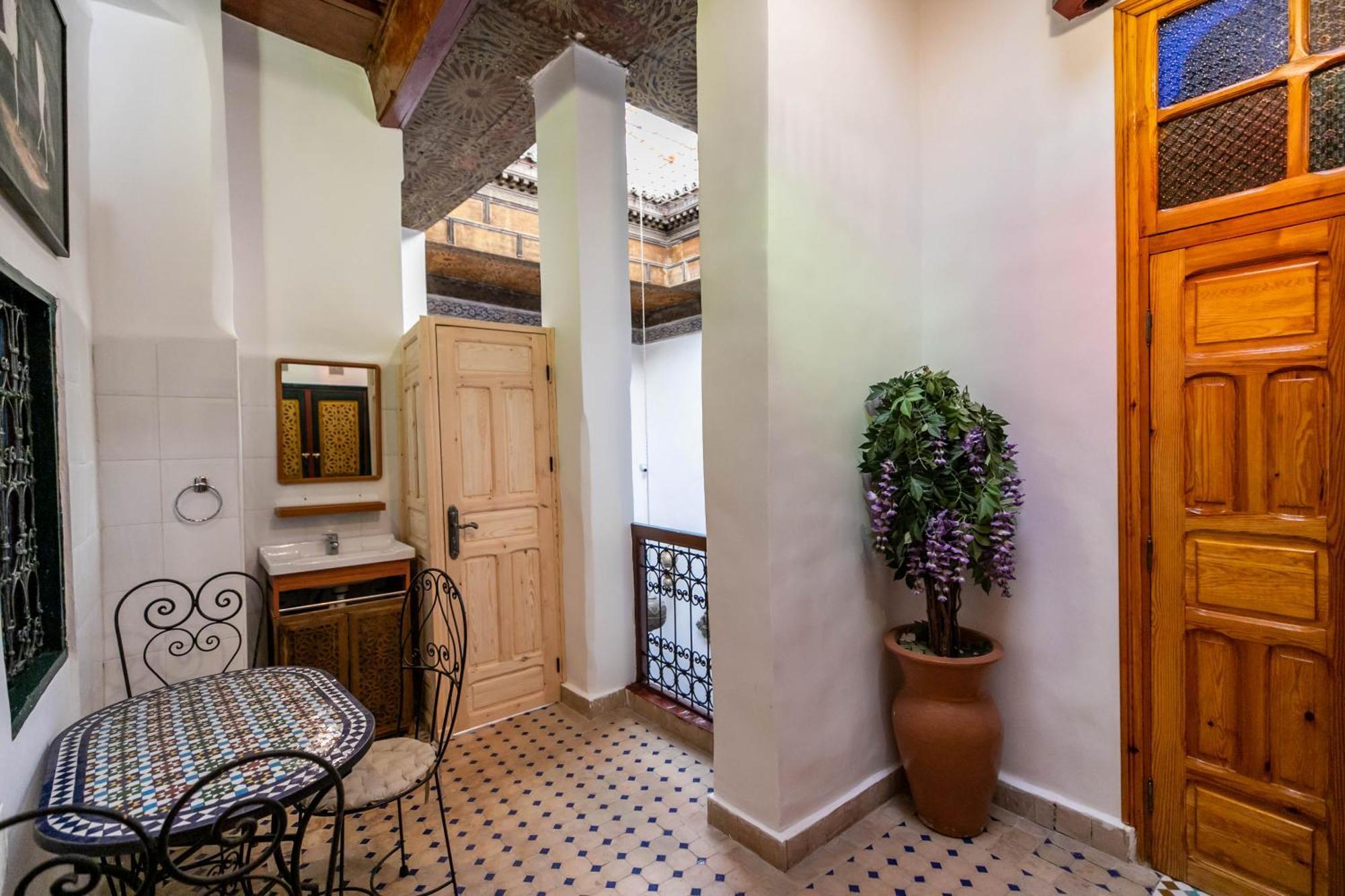Riad Fes Allouch Экстерьер фото