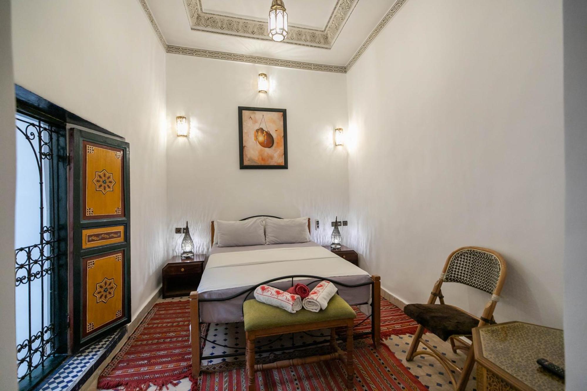 Riad Fes Allouch Экстерьер фото