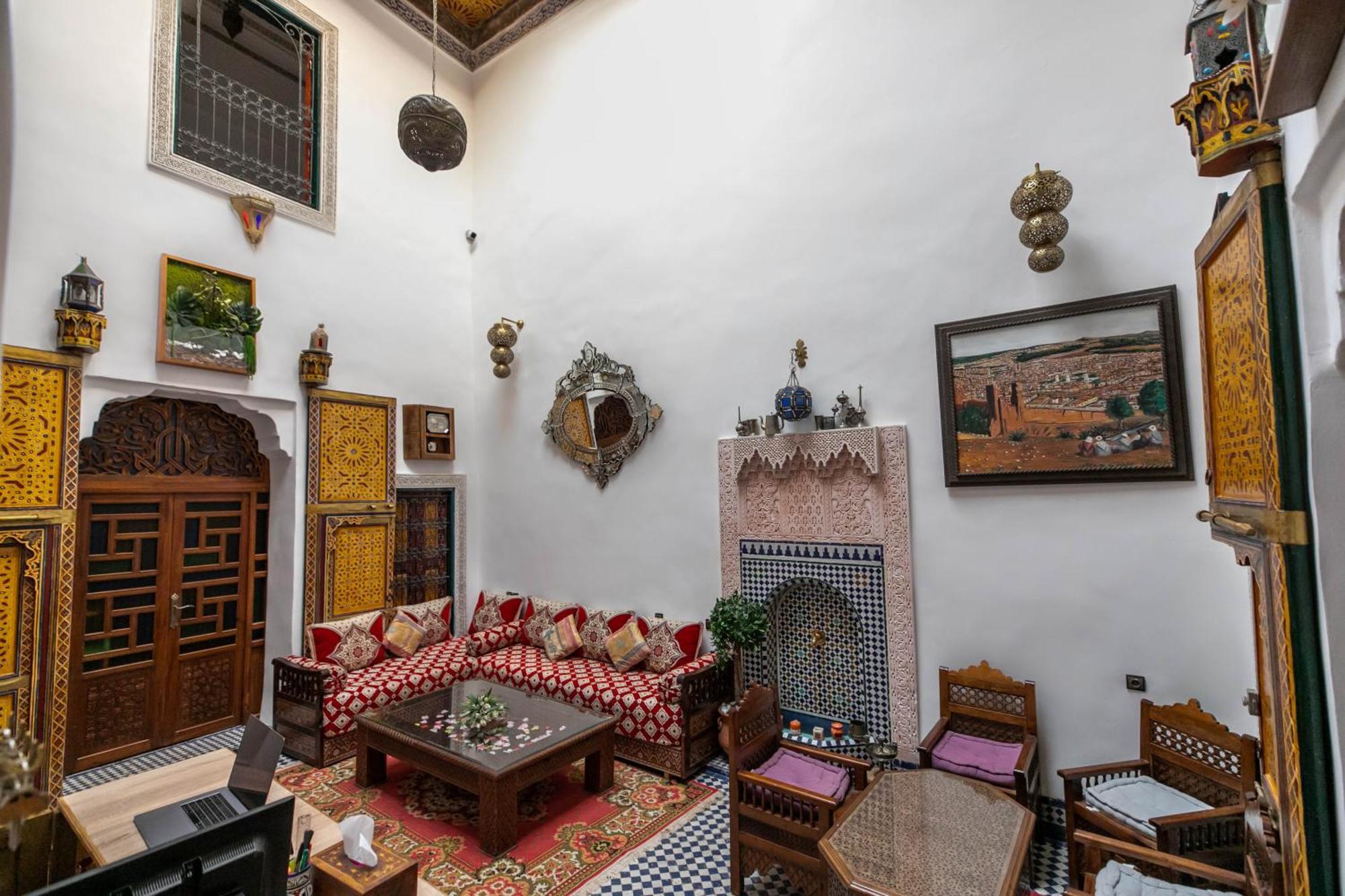 Riad Fes Allouch Экстерьер фото