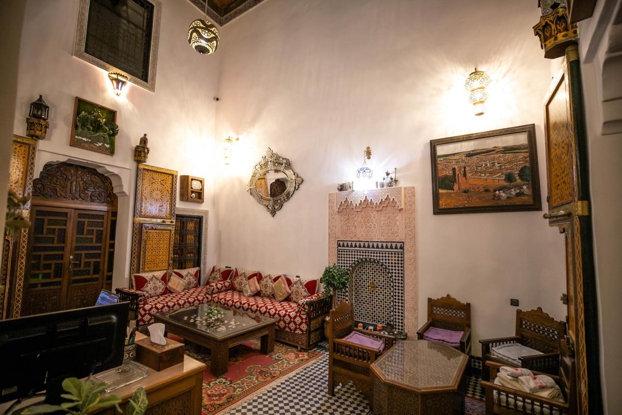 Riad Fes Allouch Экстерьер фото