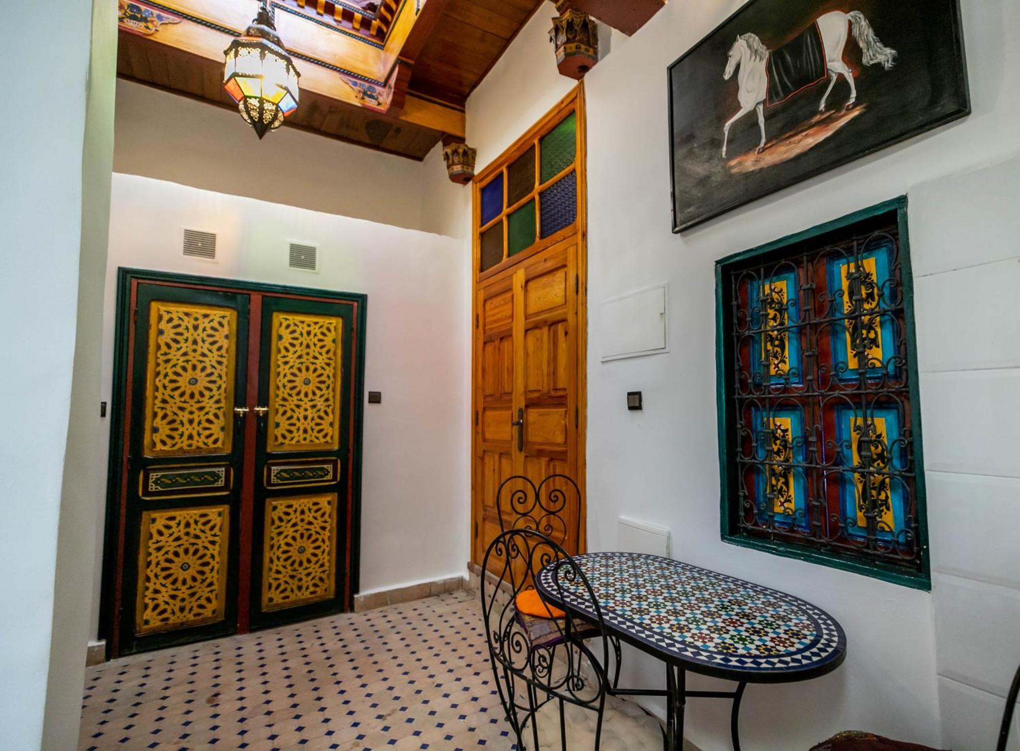 Riad Fes Allouch Экстерьер фото