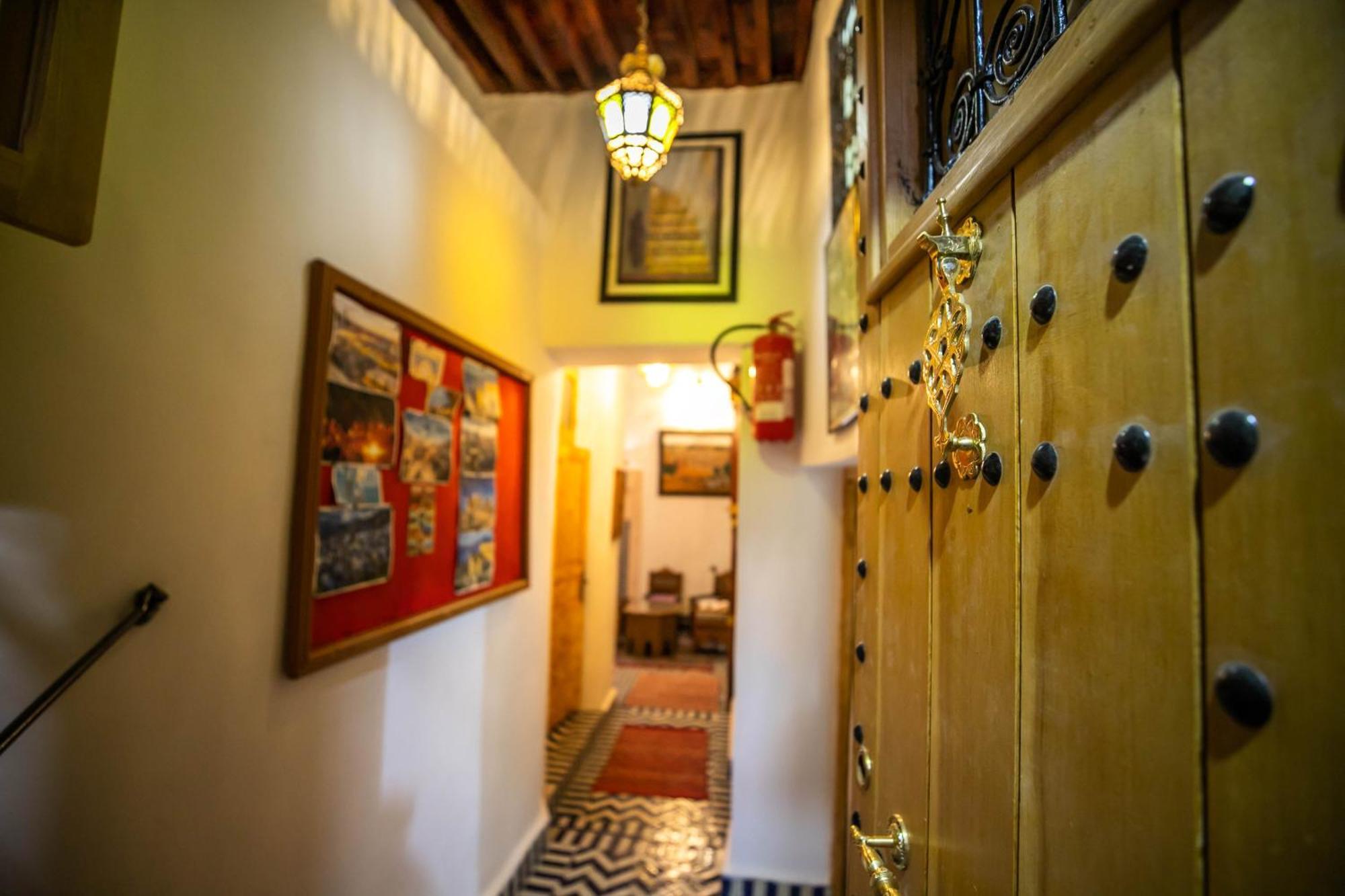 Riad Fes Allouch Экстерьер фото