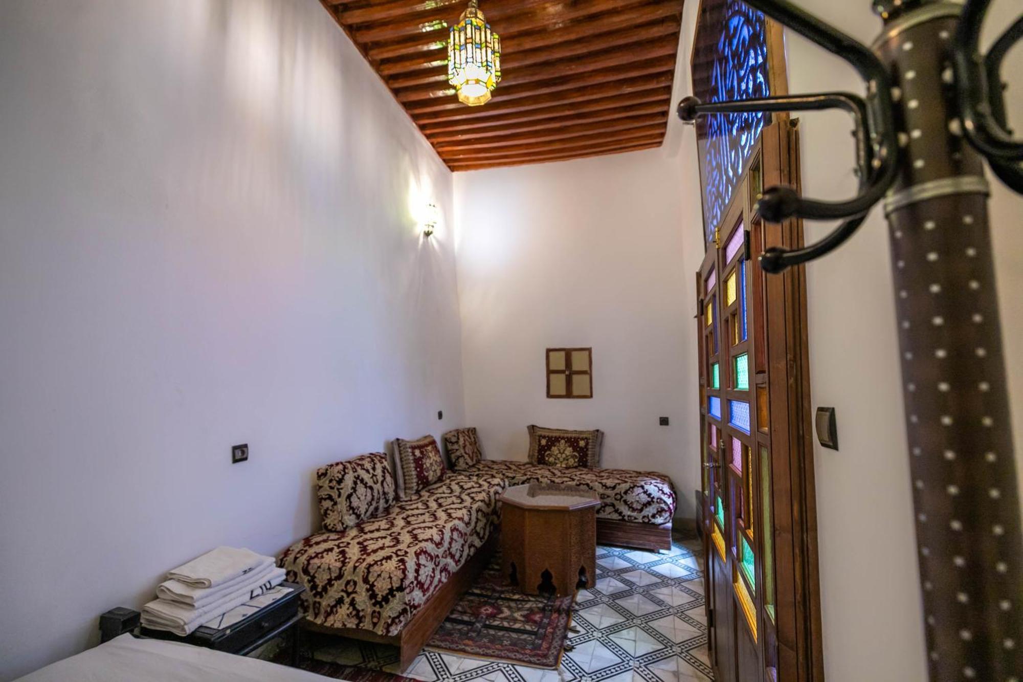 Riad Fes Allouch Экстерьер фото