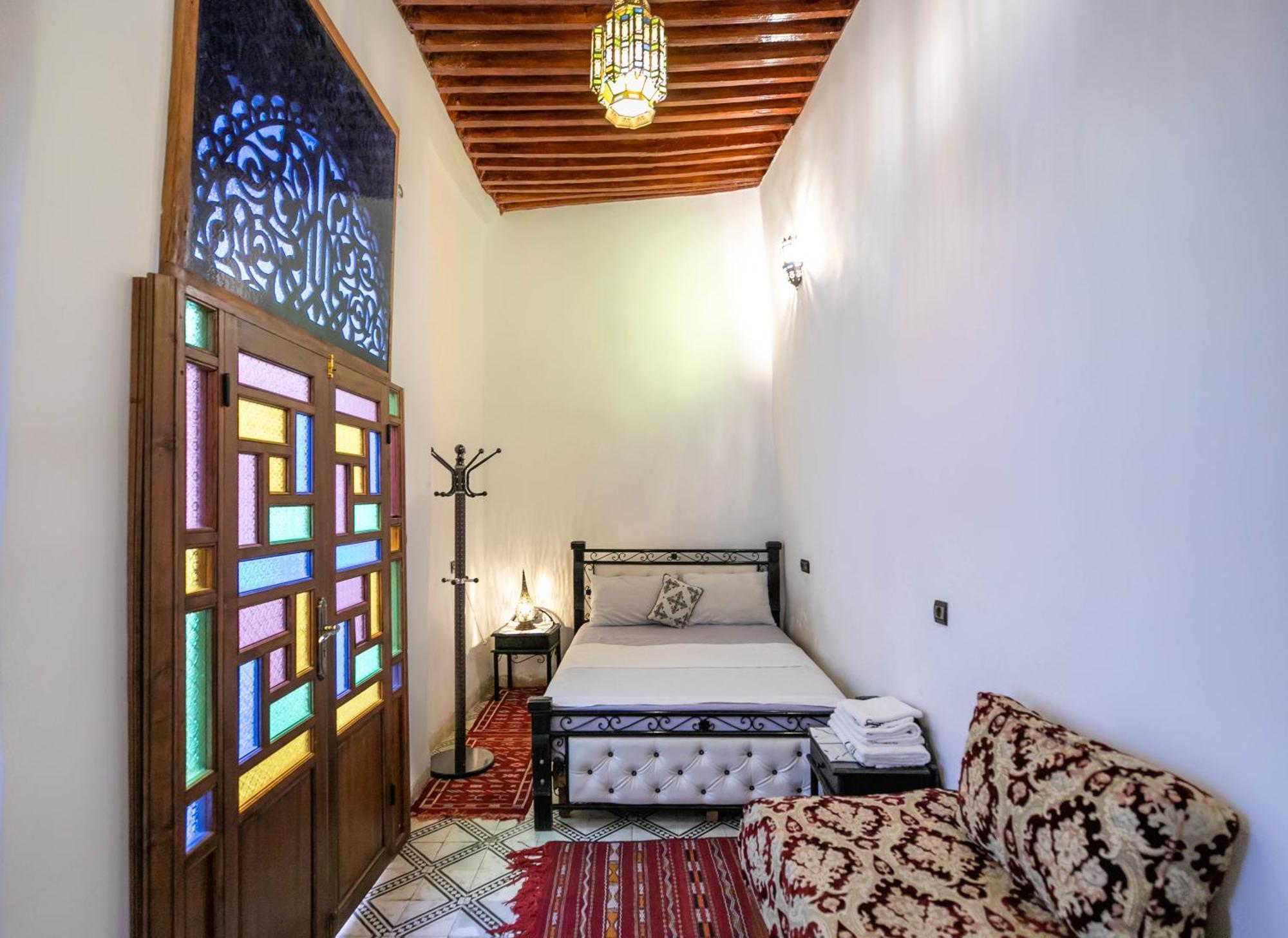 Riad Fes Allouch Экстерьер фото